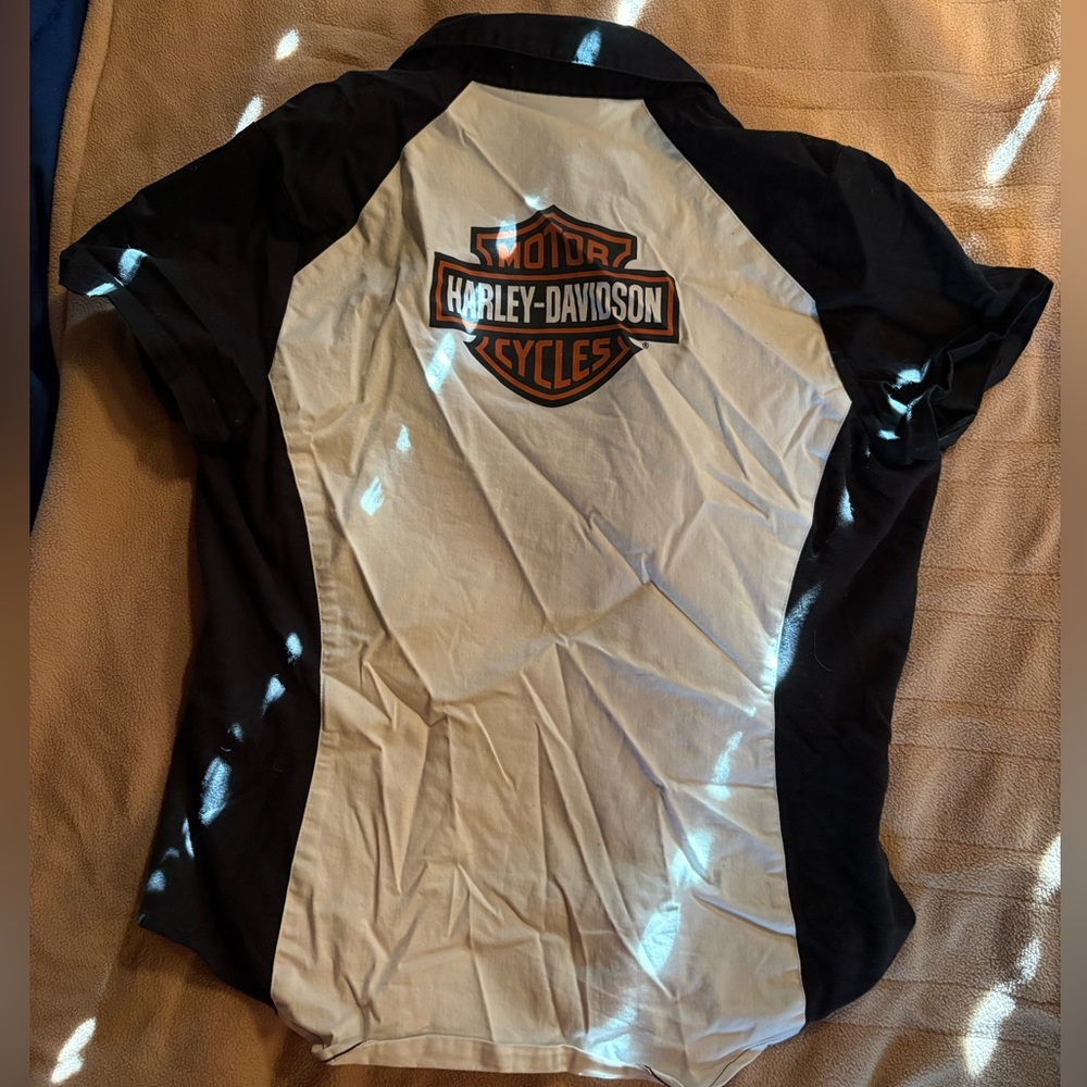 Harley-Davidson Black and Cream Logo Shirt
